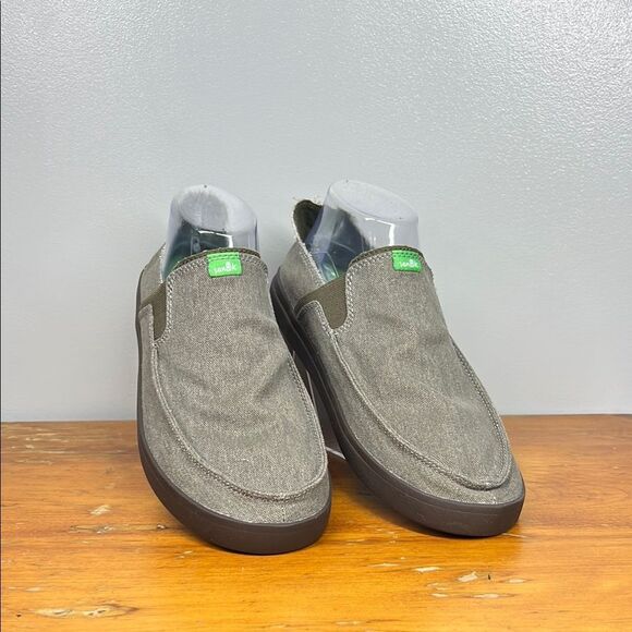 Sanuk Gray Loafers with Collapsible Heel and Quilted Design - Picture 3 of 7